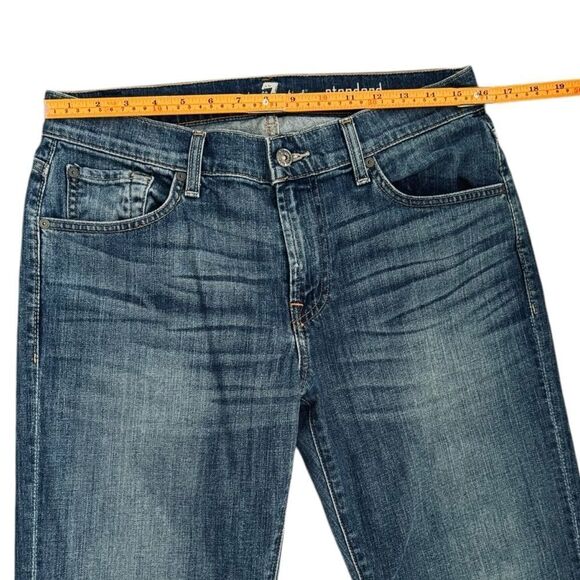 7 For All Mankind Standard Blue Denim Jeans. 31. - Picture 5 of 10